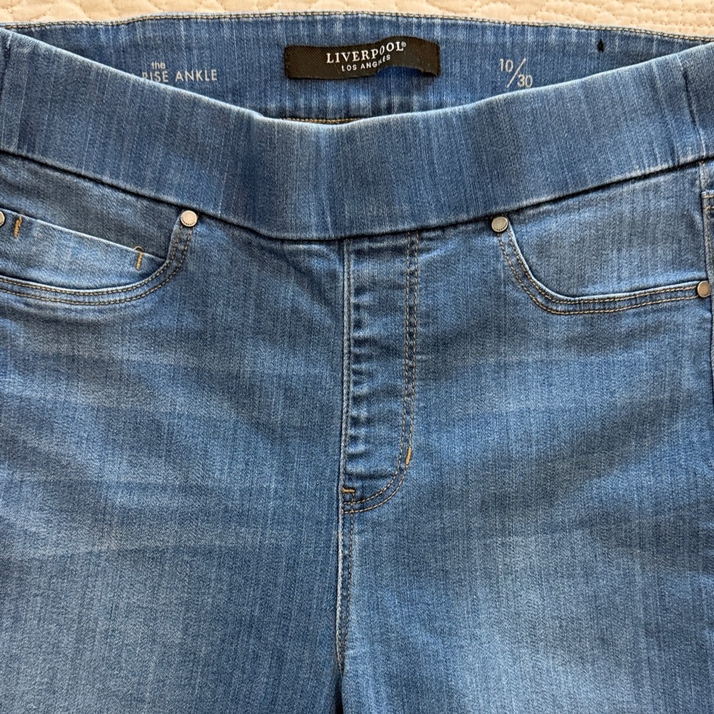 Liverpool Women’s High Rise Ankle Blue Denim Pull-On Skinny Jeans 10/30 - Picture 5 of 9
